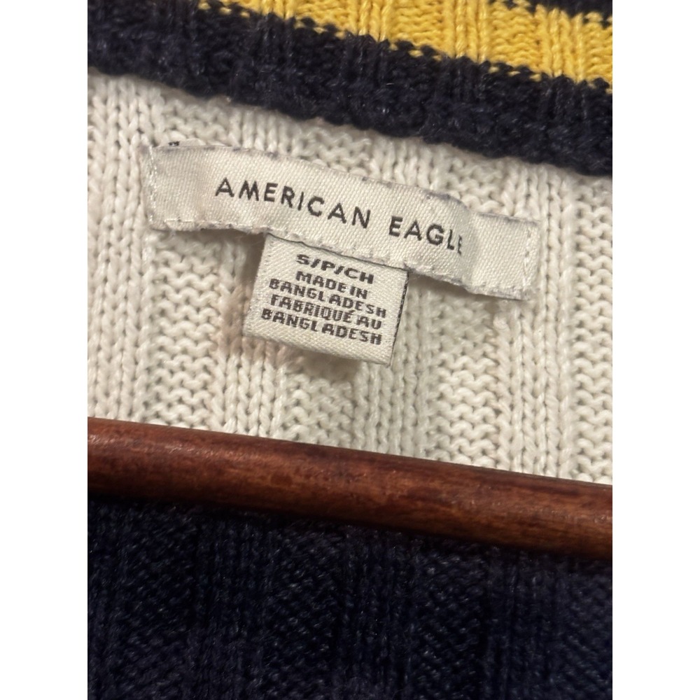 American Eagle Crop Cardigan Sweater Women's S Blue White Chunky Ribbed Striped‎ - Picture 2 of 10